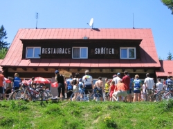 Z�v�re�n� vyhl�en� v�sledk�